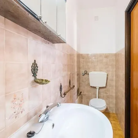 Camila - Ideal Location Ten-min Walk To Marina